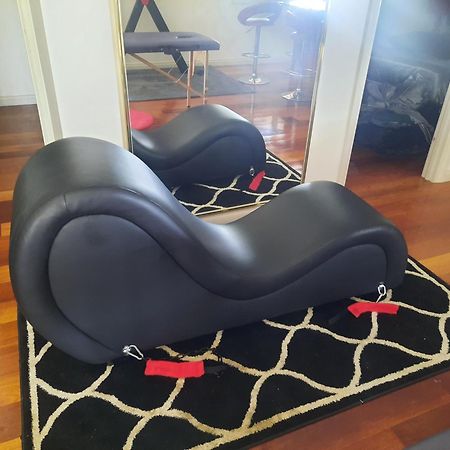 Cock Or Two Kink House Ξενοδοχείο Cockatoo Εξωτερικό φωτογραφία